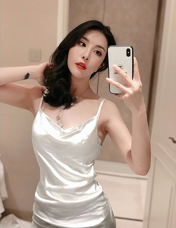 巴黎预约高端模特